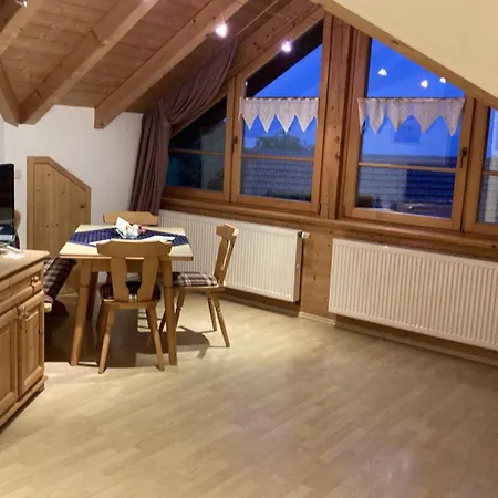 Bergblick شقة ايمنستادت ام الغو