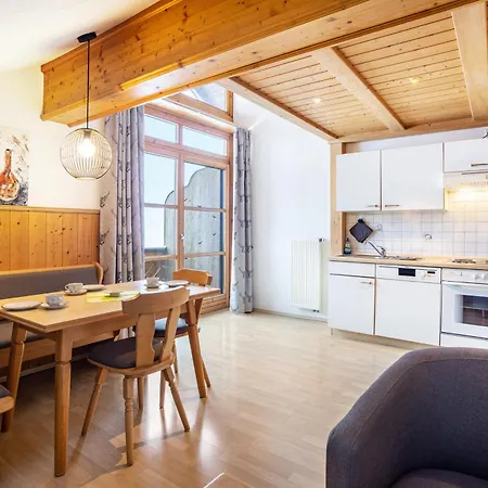 Bergblick Apartman *